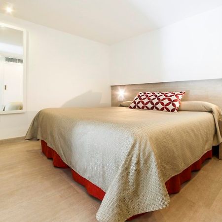 Apts. Hoposa Villa Concha Port de Pollença Buitenkant foto